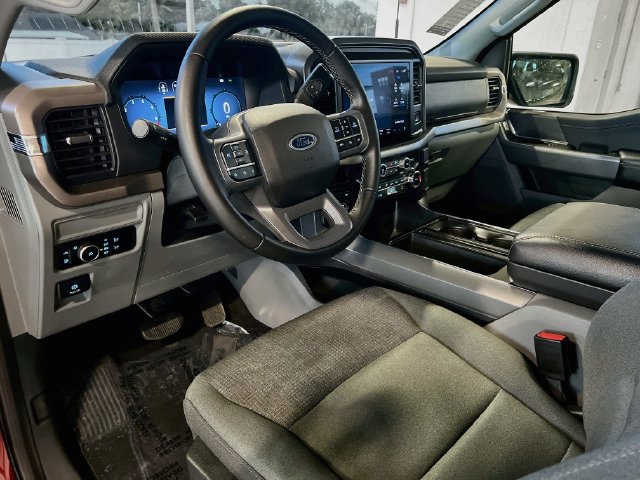 Used 2025 Ford F150 XLT w/ Equipment Group 301A Standard AWD/4WD image 11
