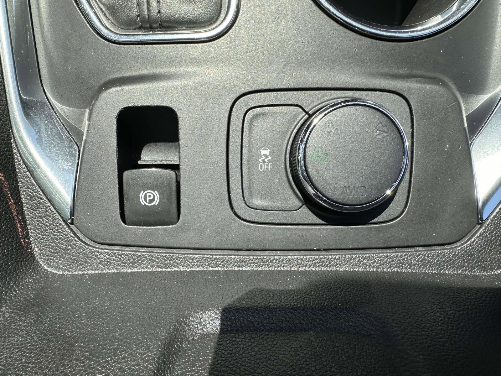 Used 2018 Chevrolet Traverse LT AWD/4WD image 27