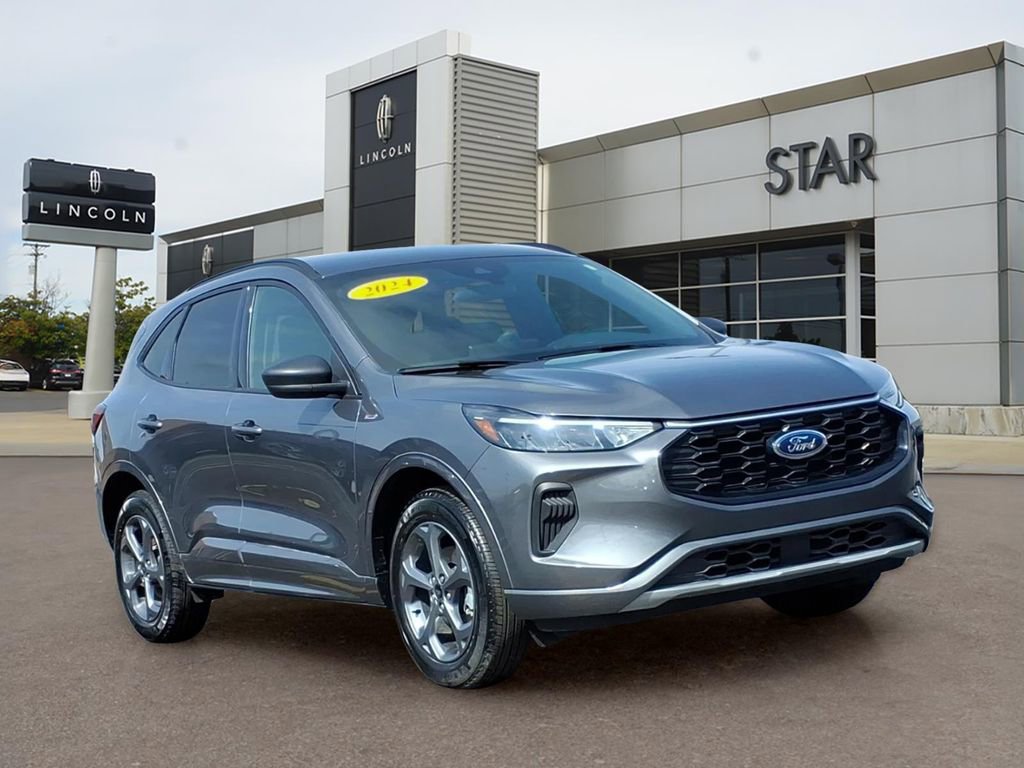 Used 2024 Ford Escape ST-Line w/ Tech Pack #1 image 1