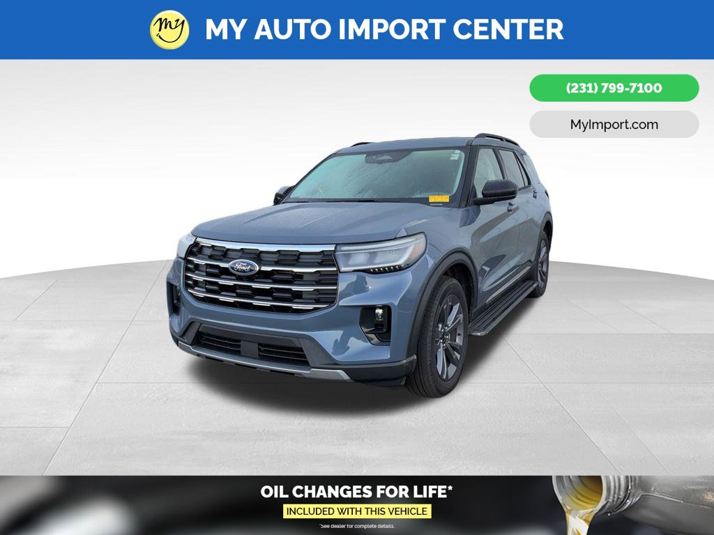 Used 2025 Ford Explorer Active w/ Active Comfort Package AWD/4WD image 3