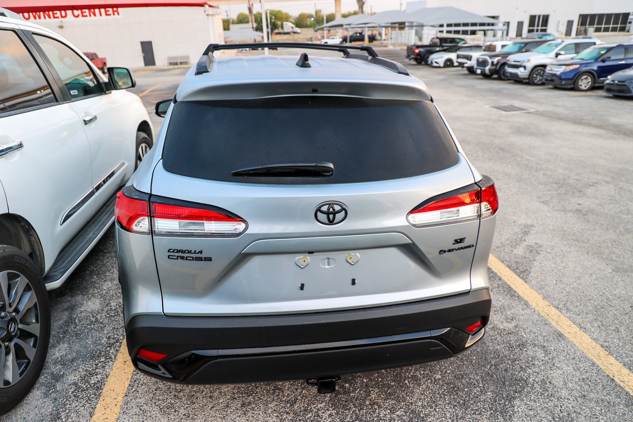 Used 2025 Toyota Corolla Cross AWD Hybrid image 16