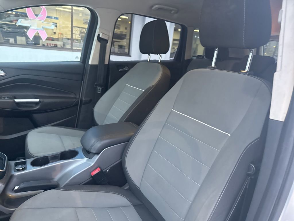 Used 2014 Ford Escape SE image 30