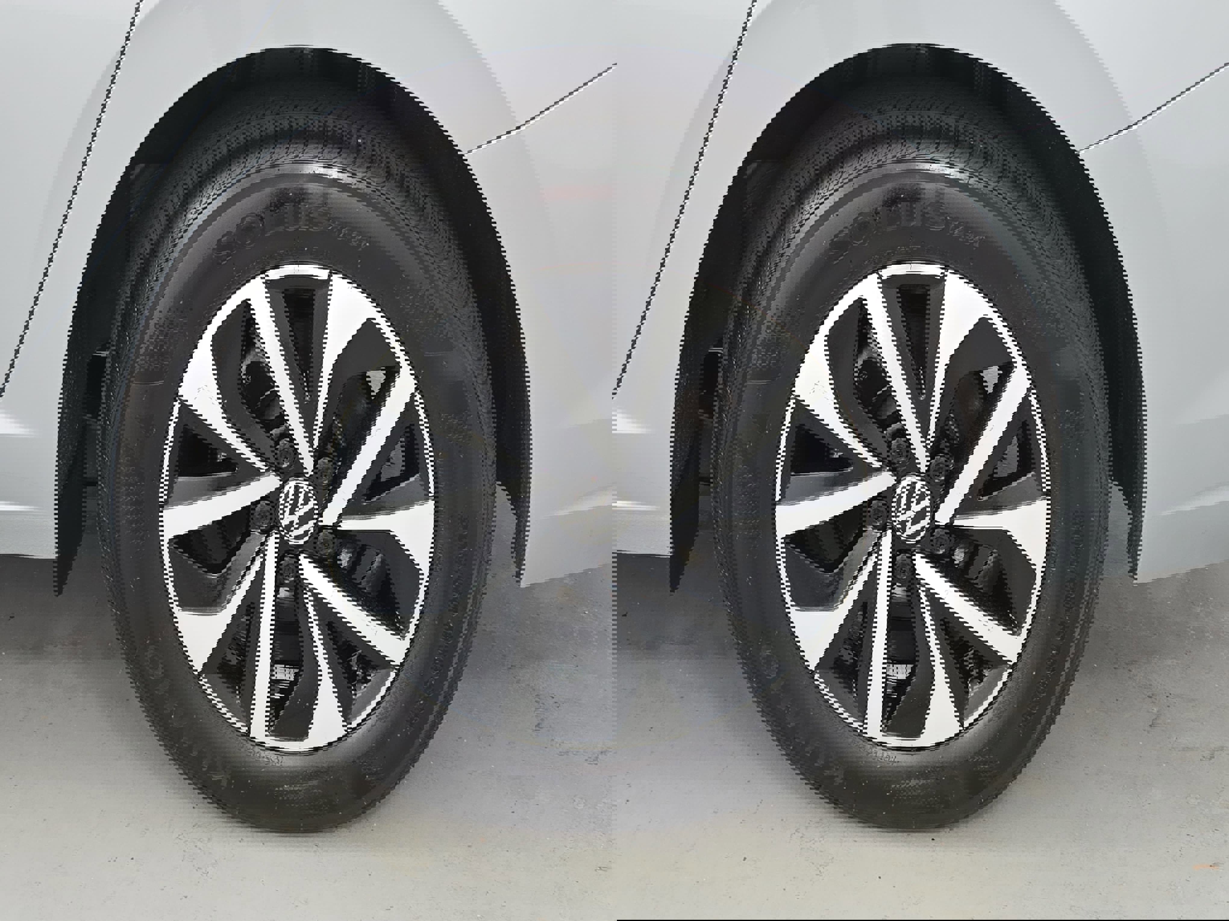 Used 2025 Volkswagen Jetta S image 32