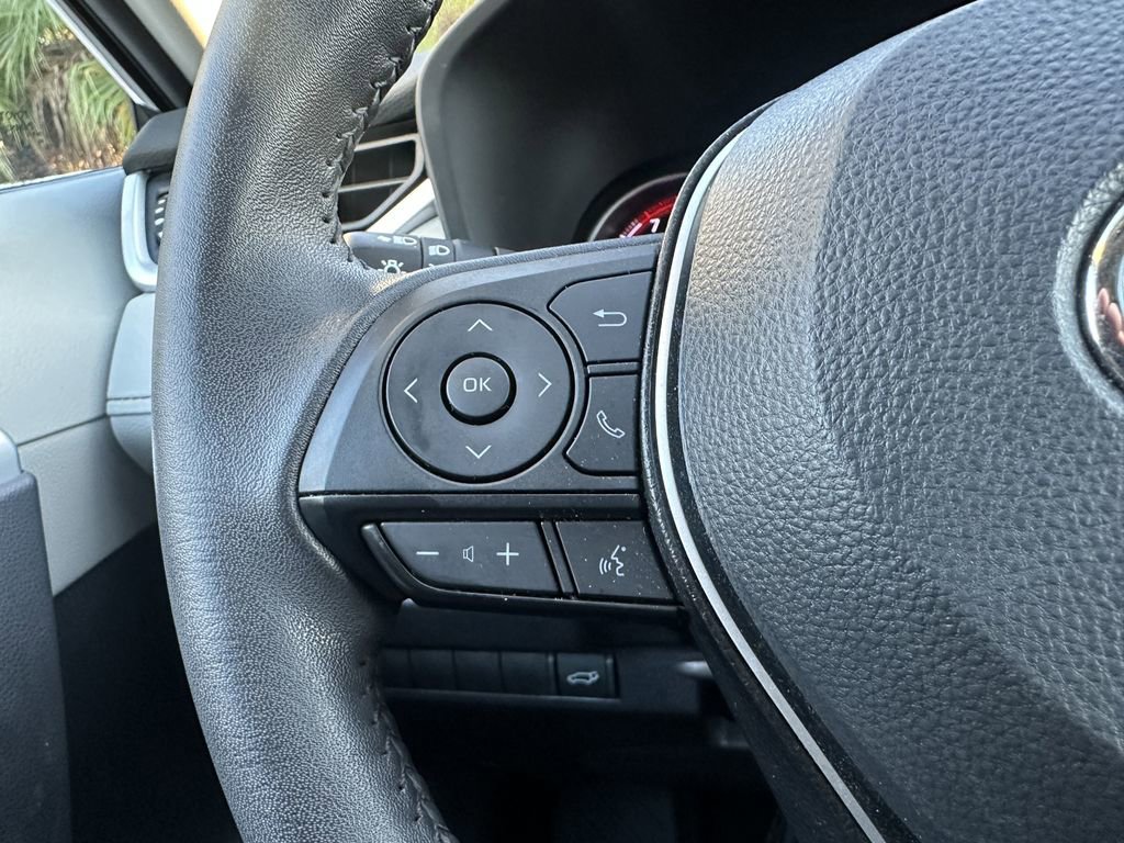 Used 2024 Toyota RAV4 XLE Premium image 22