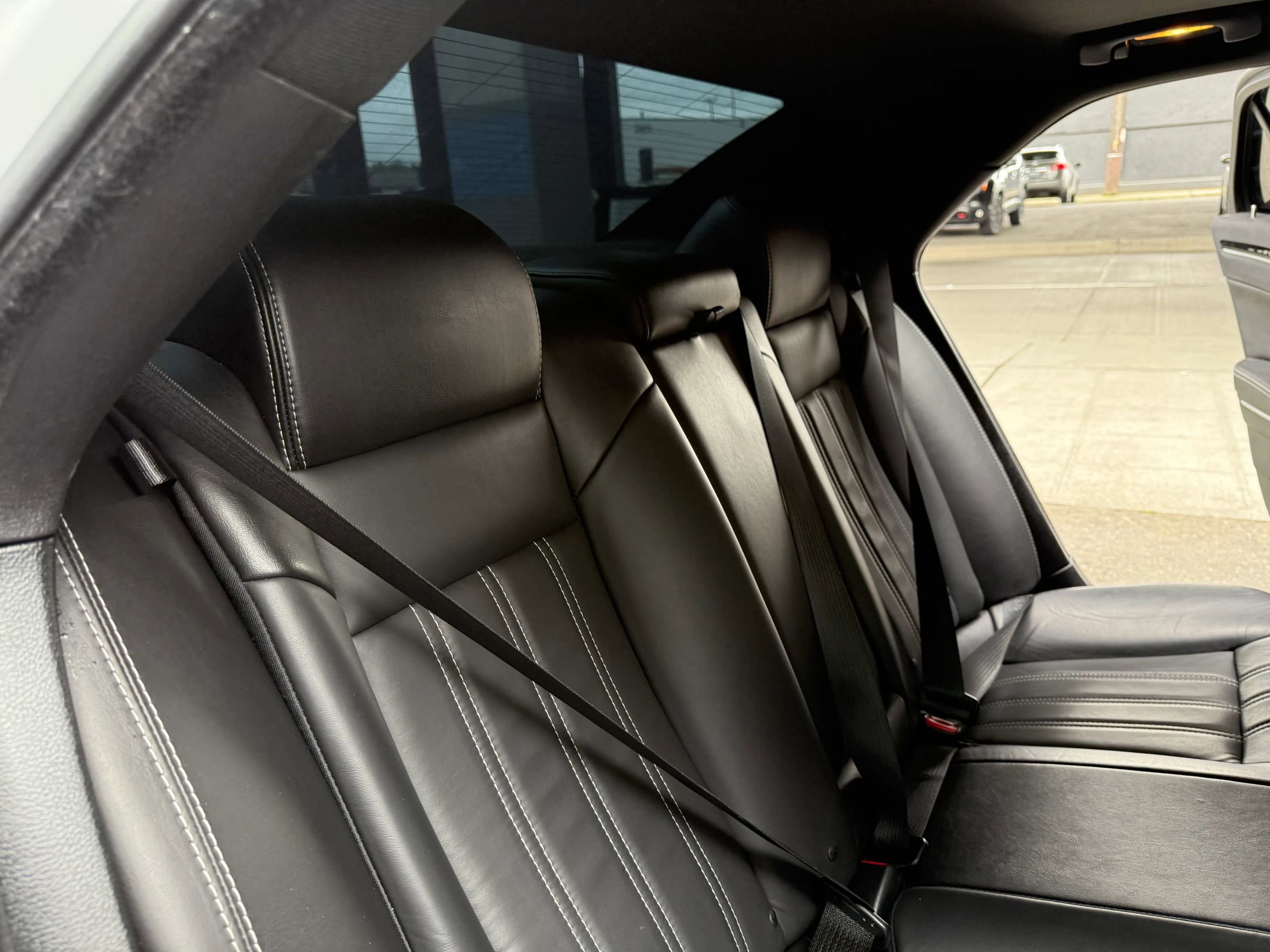 Used 2018 Chrysler 300 S w/ 300S Premium Group image 20