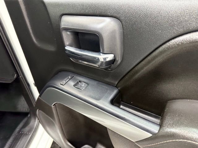 Used 2017 Chevrolet Silverado 2500 LT image 22