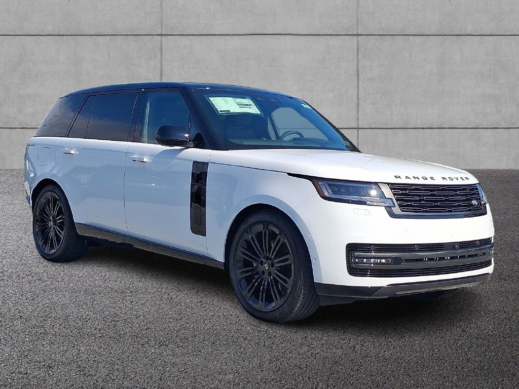 New 2027 Land Rover Range Rover Long Wheelbase SE AWD/4WD image 2