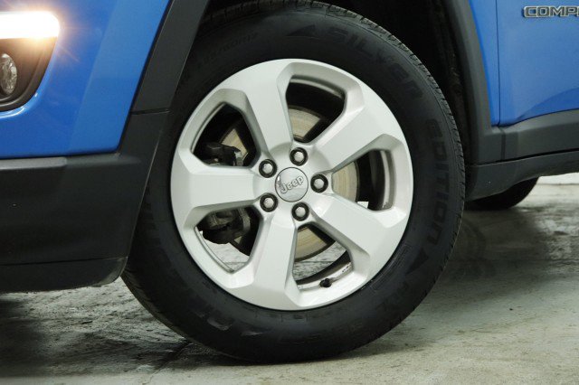 Used 2021 Jeep Compass Latitude w/ Convenience Group AWD/4WD image 3