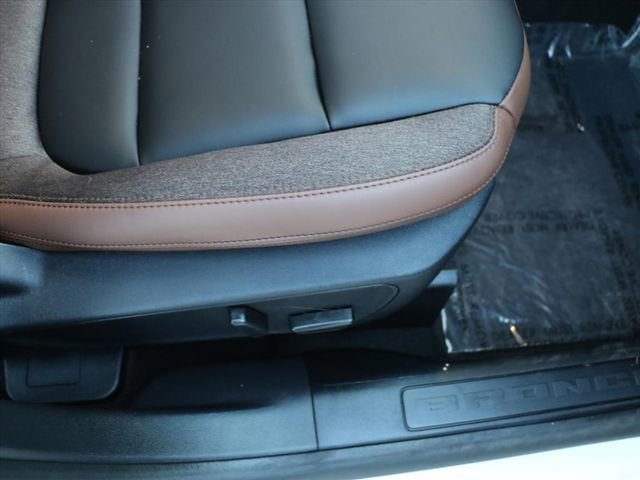 Used 2025 Ford Bronco Sport Outer Banks image 10