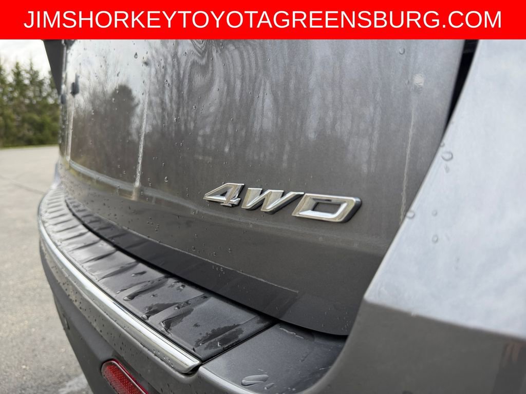 Used 2021 Ford Explorer Limited w/ Equipment Group 301A image 34