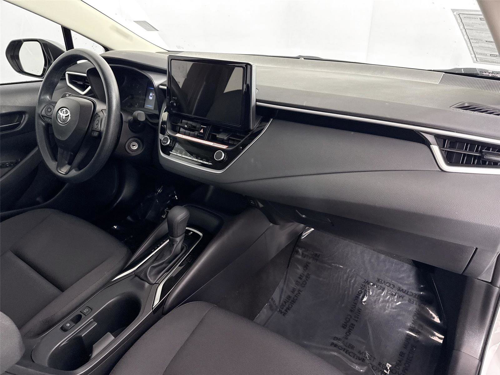 Certified 2025 Toyota Corolla LE image 39