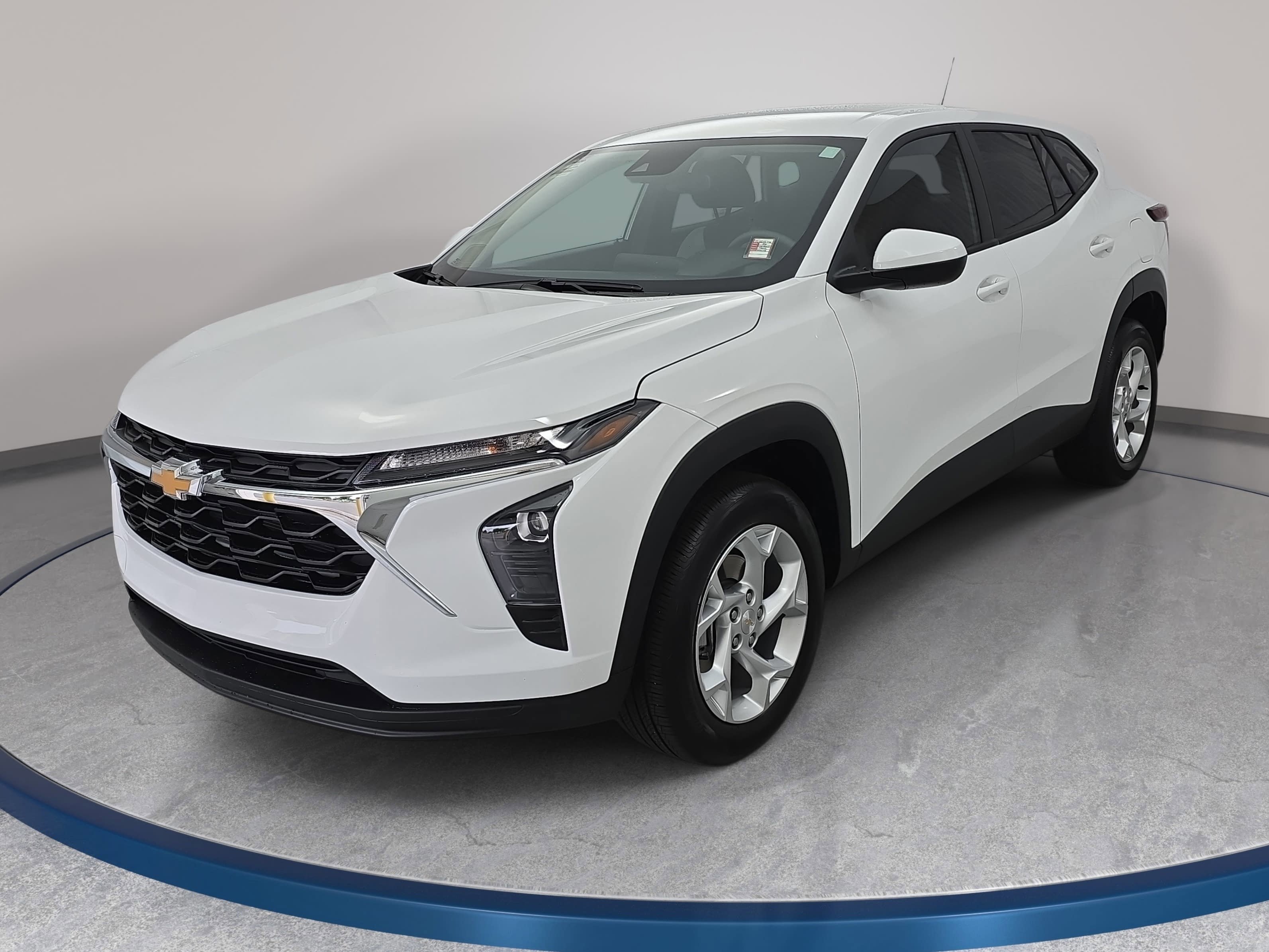Used 2026 Chevrolet Trax LS w/ LS Convenience Package FWD image 1