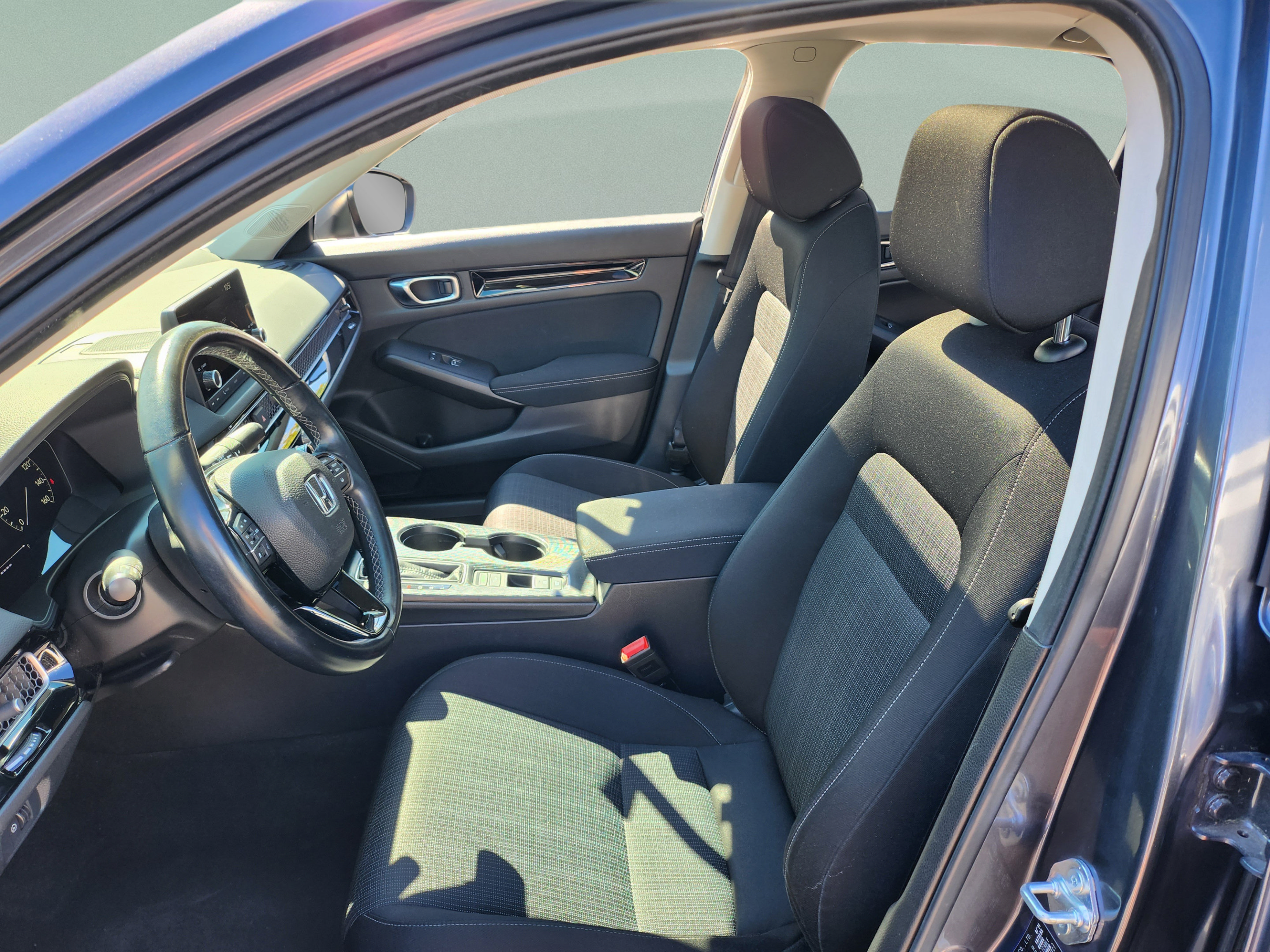 Used 2022 Honda Civic EX image 13