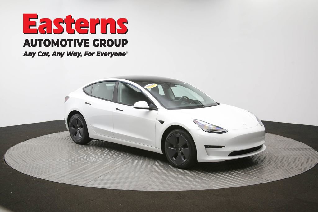 Used 2023 Tesla Model 3 Standard Range image 59