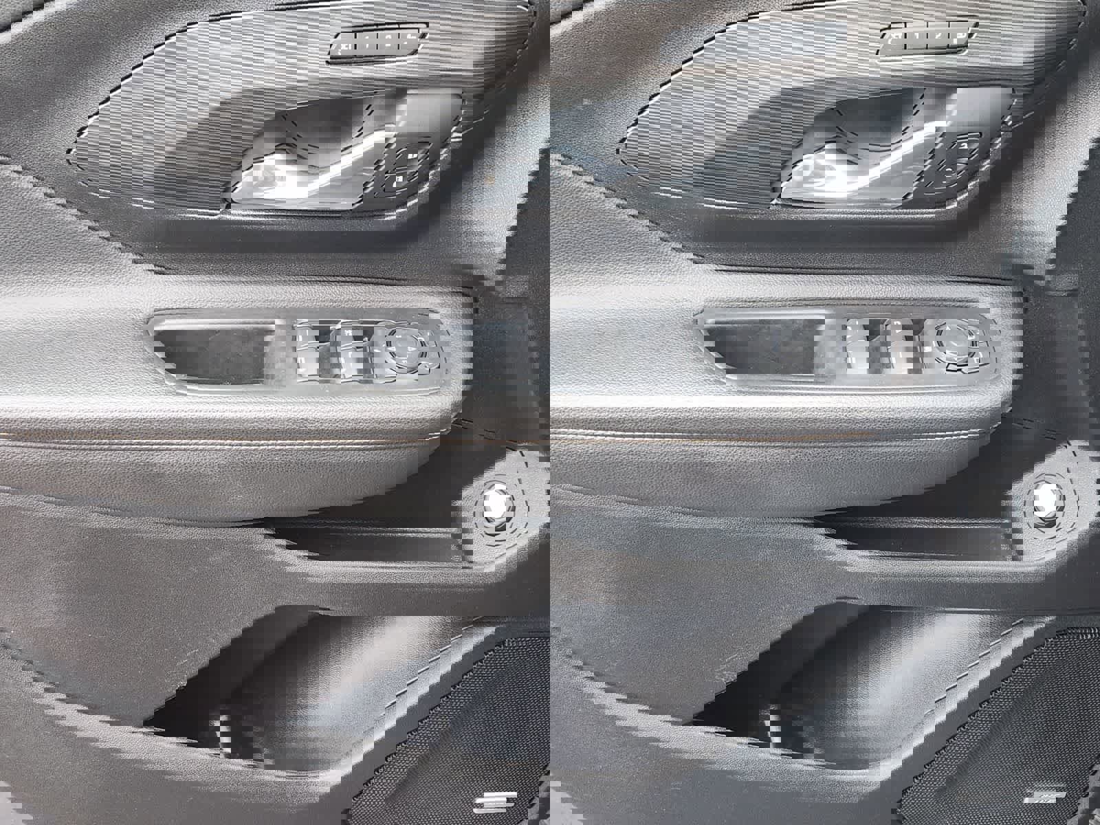 Used 2019 GMC Terrain SLT w/ Preferred Package FWD image 23