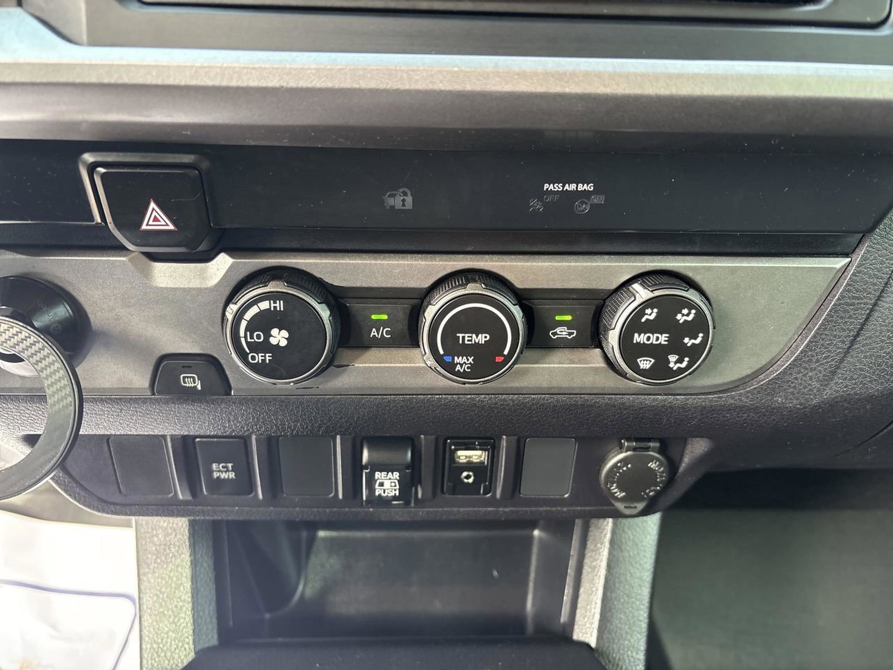 Used 2019 Toyota Tacoma SR5 image 26