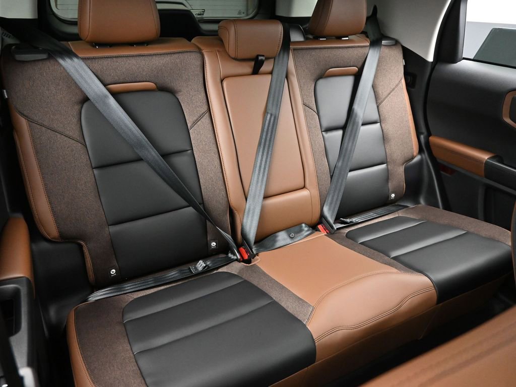 New 2025 Ford Bronco Sport Outer Banks w/ Sasquatch Outer Banks Package AWD/4WD image 31