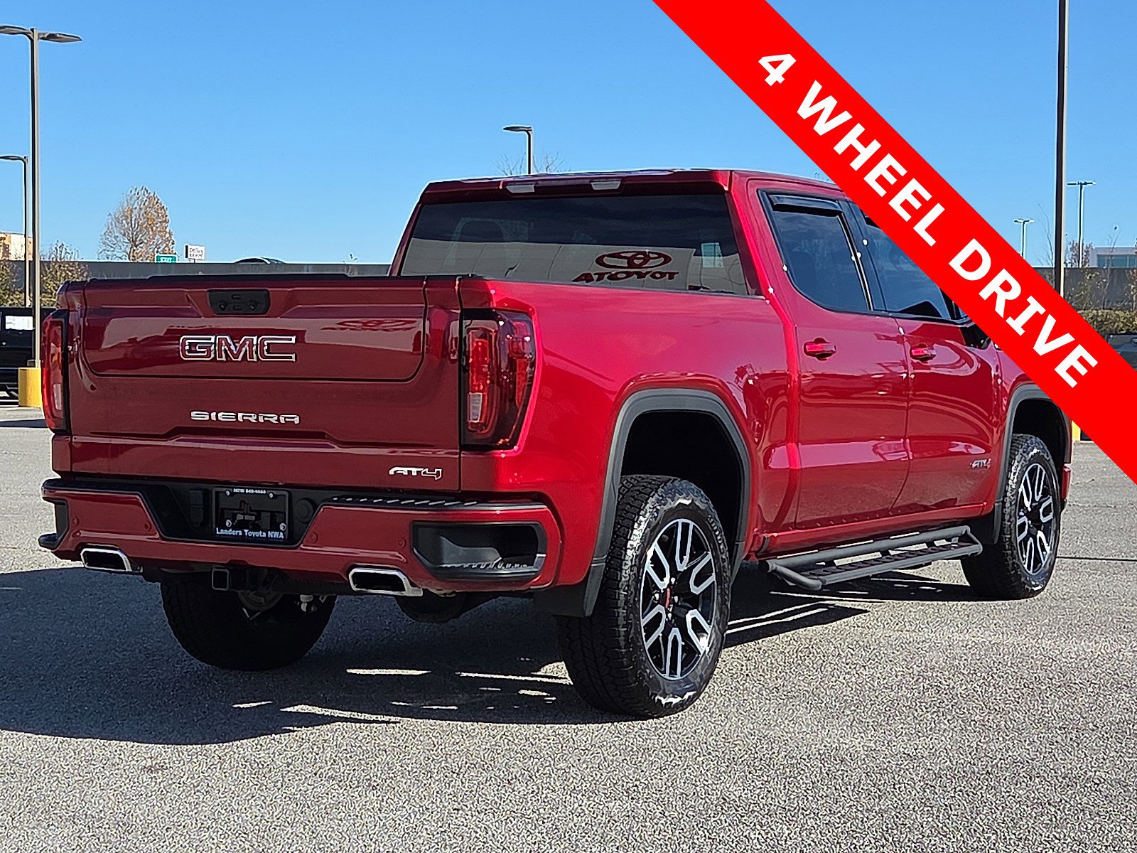 Used 2024 GMC Sierra 1500 AT4 image 5