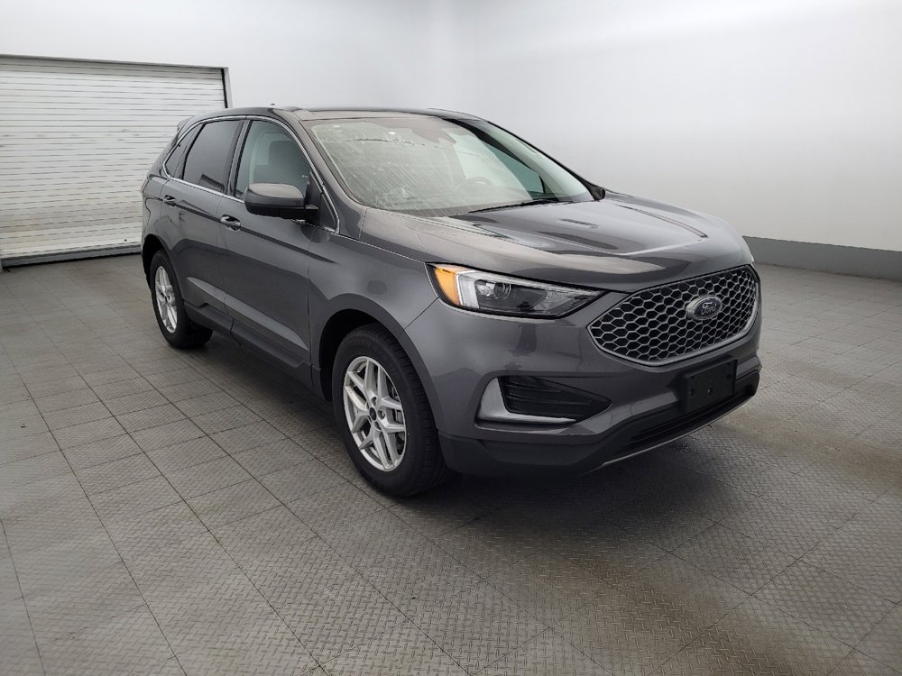 Used 2023 Ford Edge SEL image 13