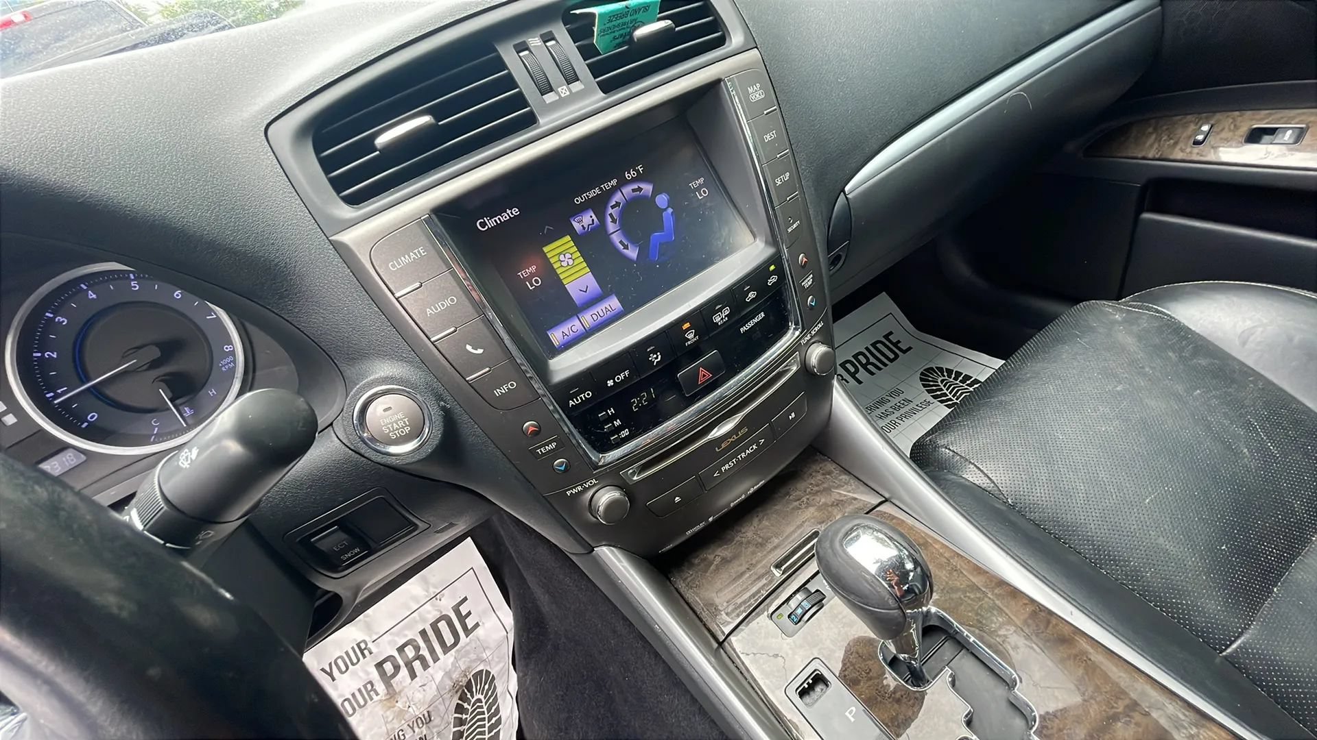 Used 2013 Lexus IS 250 AWD w/ Luxury Plus Pkg Value Edition image 16