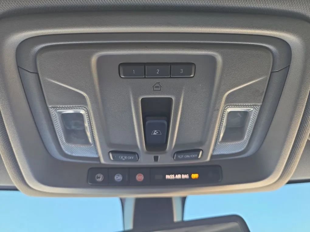 Used 2019 GMC Sierra 1500 SLT w/ SLT Premium Package image 38