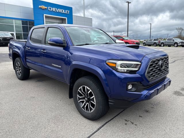 Used 2023 Toyota Tacoma TRD Sport AWD/4WD image 7