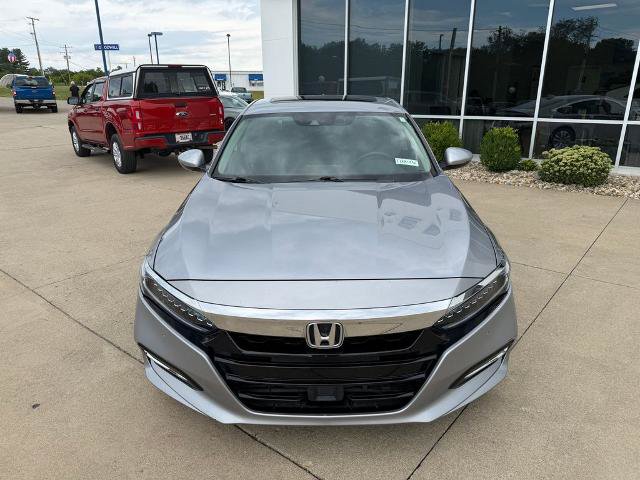 Used 2020 Honda Accord Touring image 2