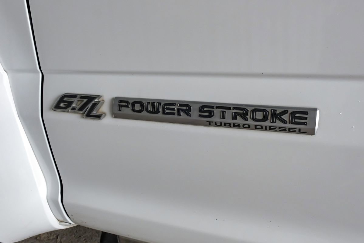 Used 2021 Ford F450 Platinum w/ FX4 Off-Road Package image 54