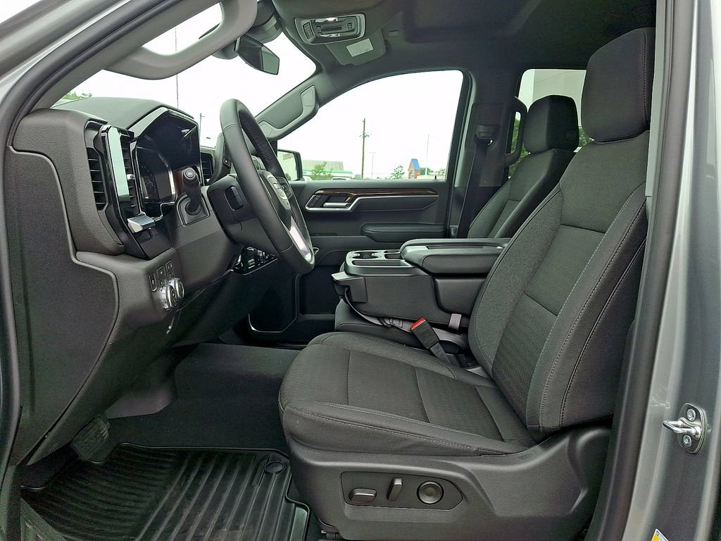 New 2026 GMC Sierra 1500 SLE w/ Preferred Package AWD/4WD image 9
