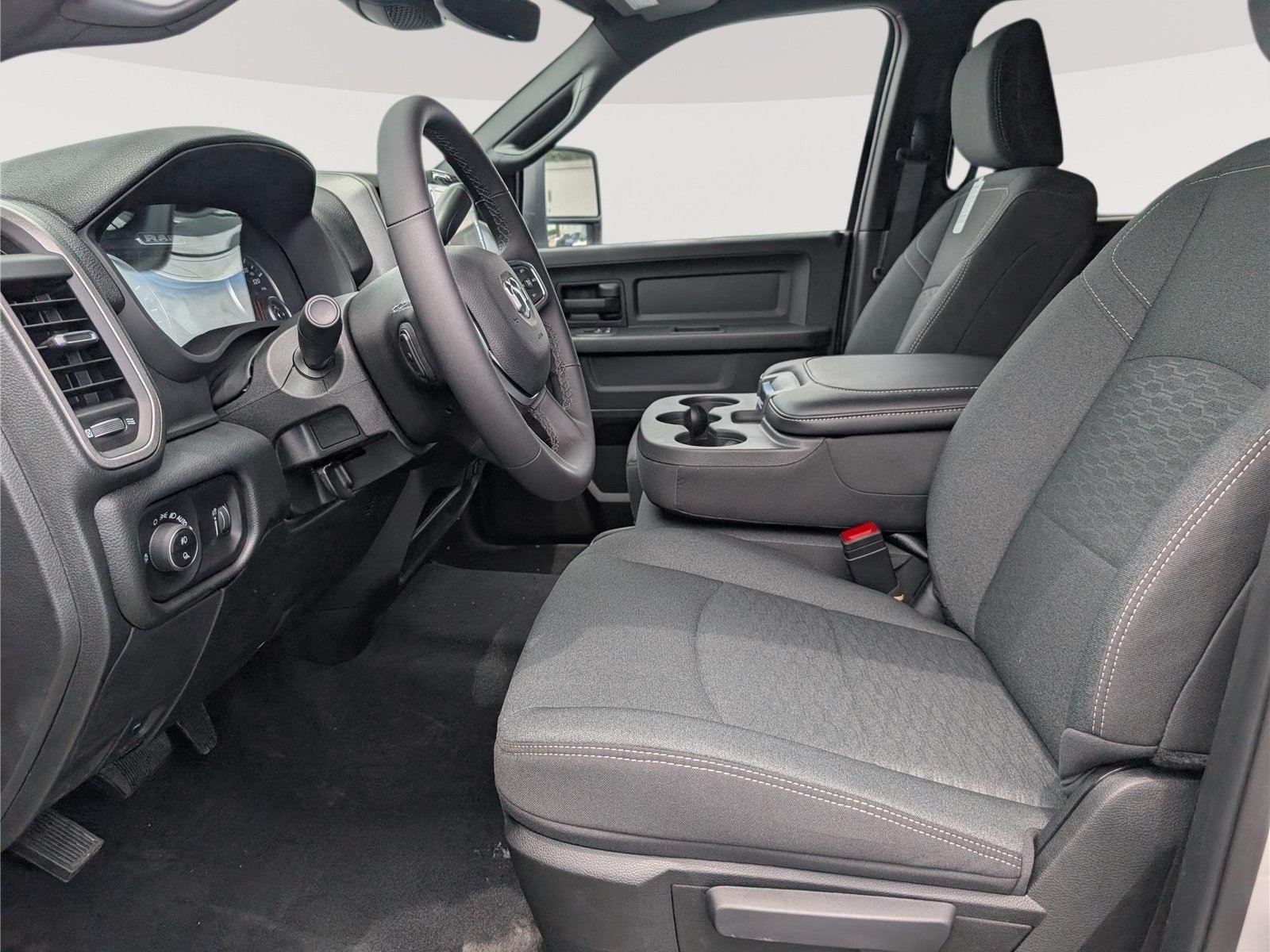 New 2026 RAM 3500 Tradesman AWD/4WD image 11
