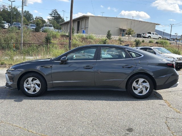 Certified 2026 Hyundai Sonata SE FWD image 10