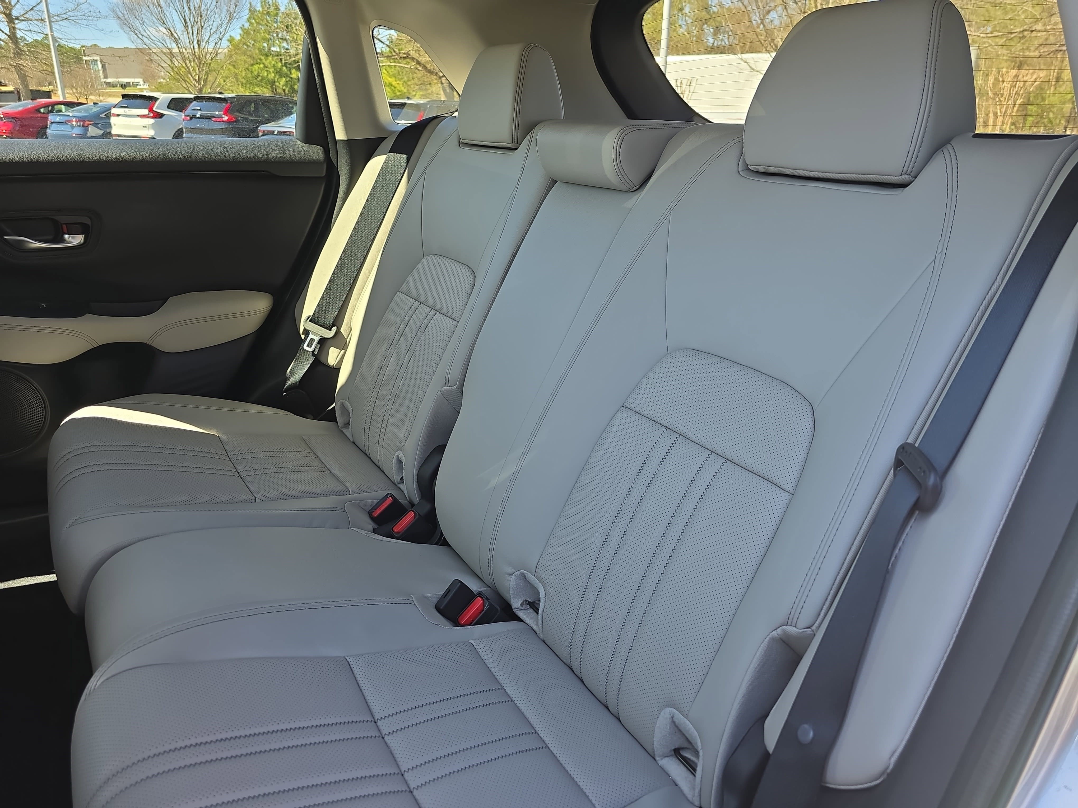 Used 2024 Honda HR-V EX-L image 14