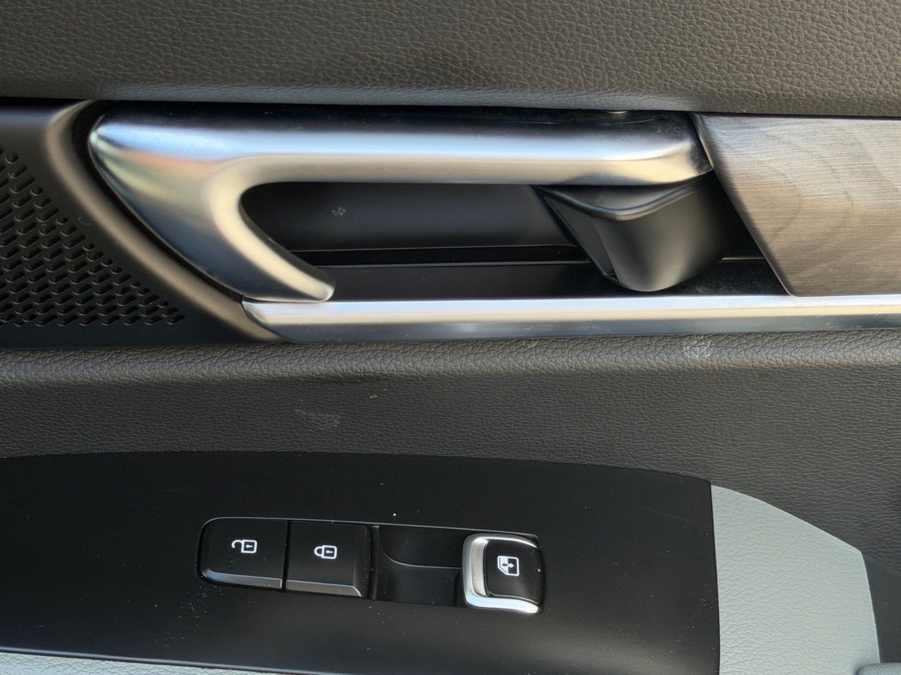 Used 2023 Kia Telluride SX X-Line AWD/4WD image 8
