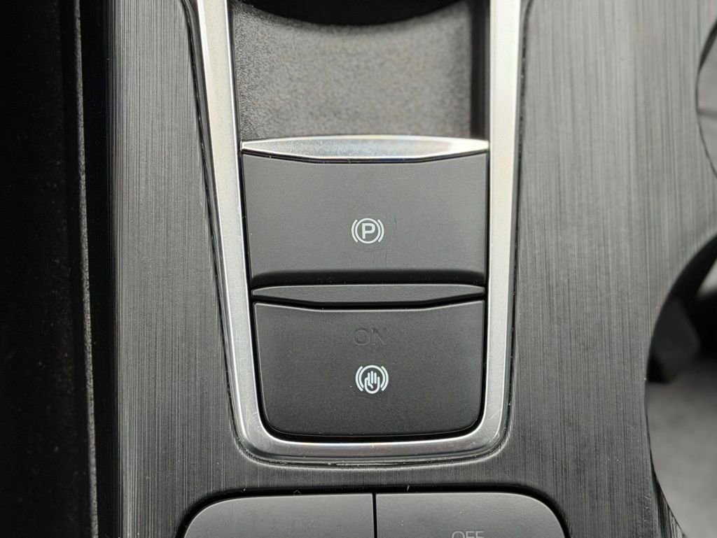 Certified 2022 Ford Escape SE w/ Convenience Package image 15