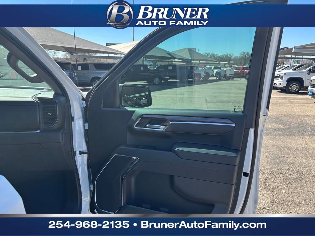 New 2026 Chevrolet Silverado 1500 LT w/ Z71 Off-Road Package image 15