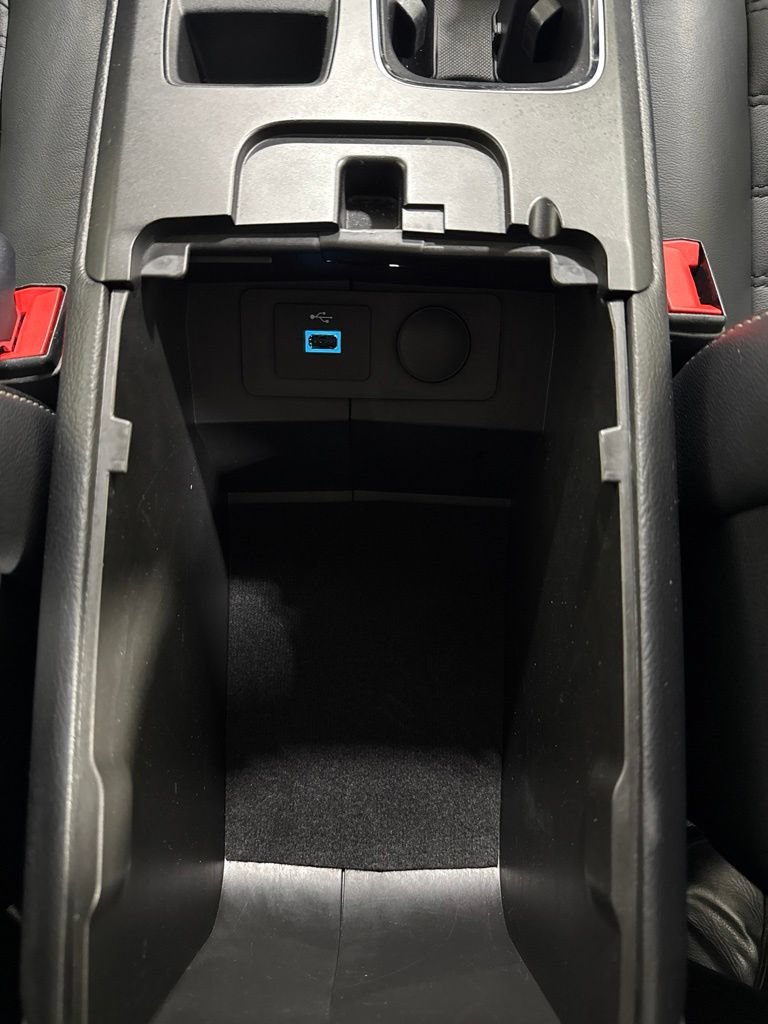 Used 2017 Ford Fusion SE w/ Fusion SE Technology Package AWD/4WD image 28
