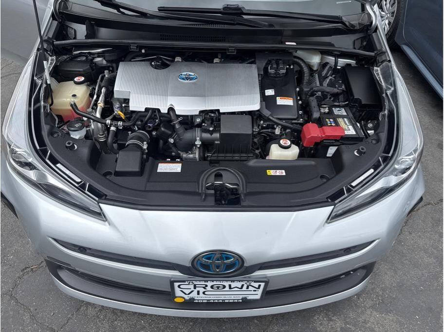 Used 2019 Toyota Prius XLE w/ Carpet Mat Package FWD image 34