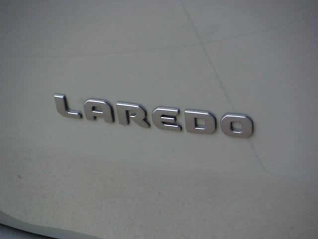 New 2026 Jeep Cherokee Laredo AWD/4WD image 8