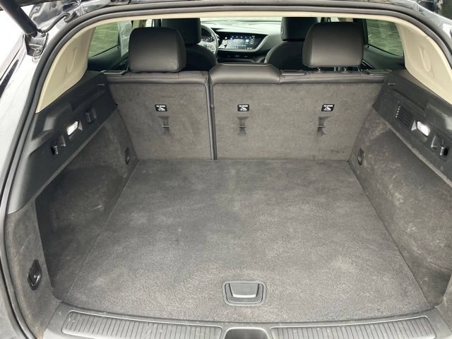 Used 2022 Buick Envision Preferred FWD image 40