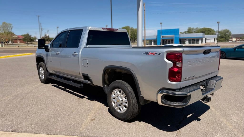 Used 2022 Chevrolet Silverado 3500 LT image 12