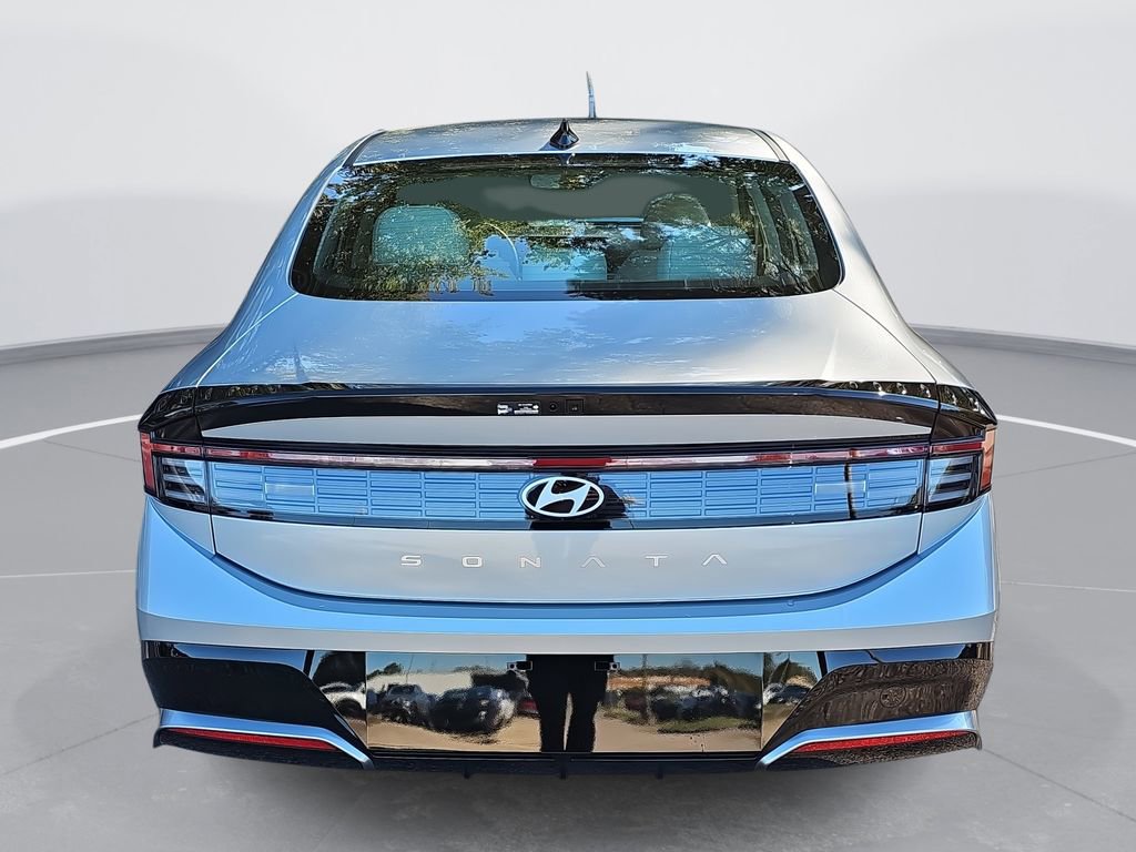 New 2026 Hyundai Sonata SEL FWD image 6