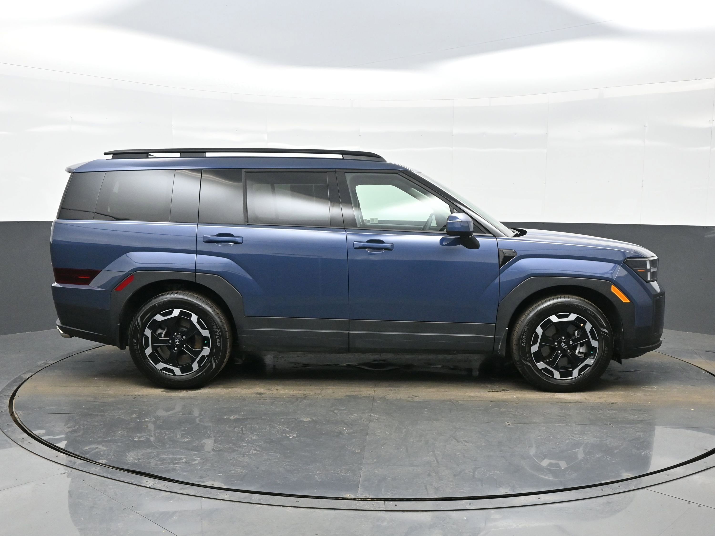 Certified 2026 Hyundai Santa Fe SEL image 7