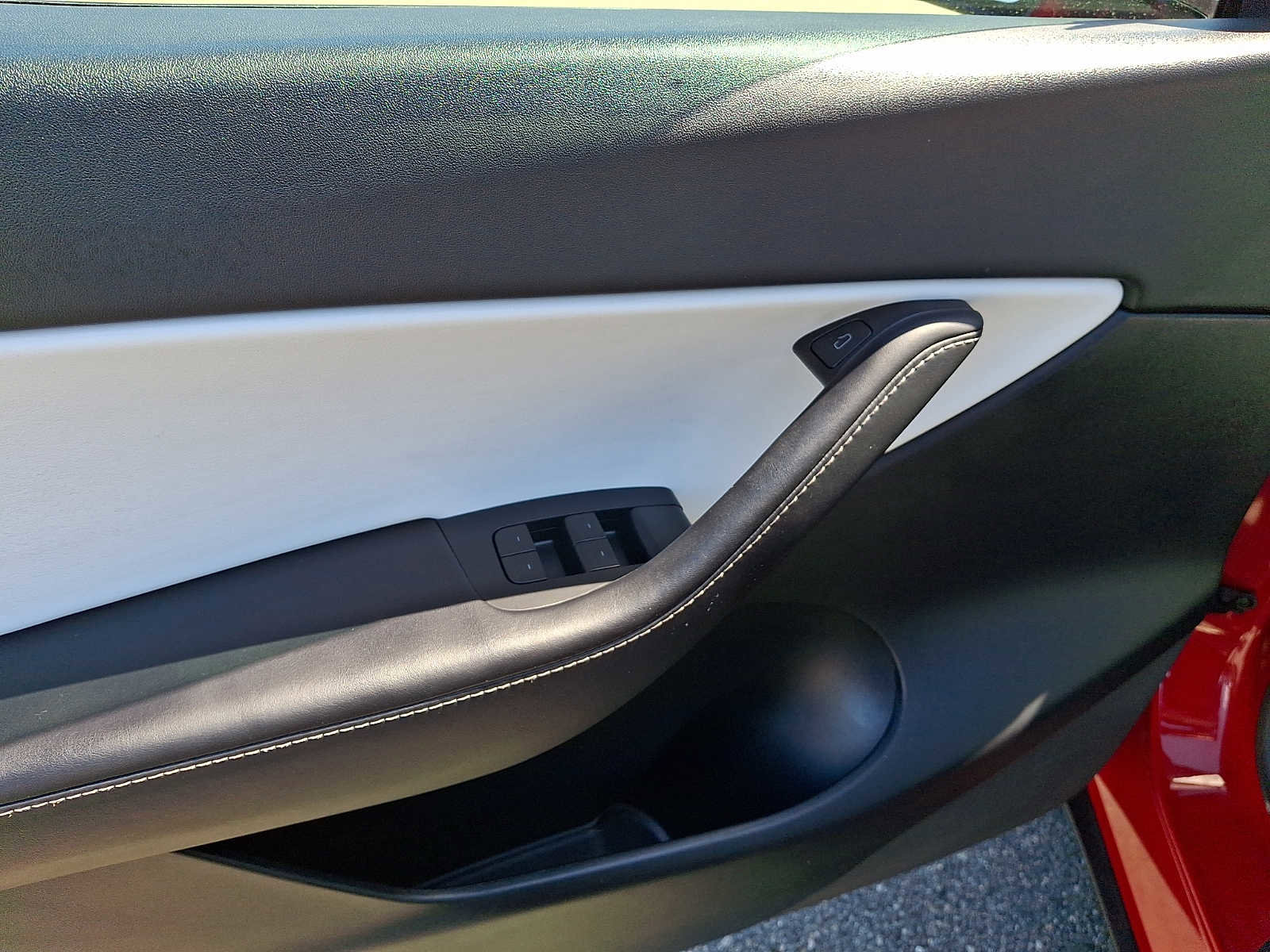 Used 2021 Tesla Model Y Long Range image 13