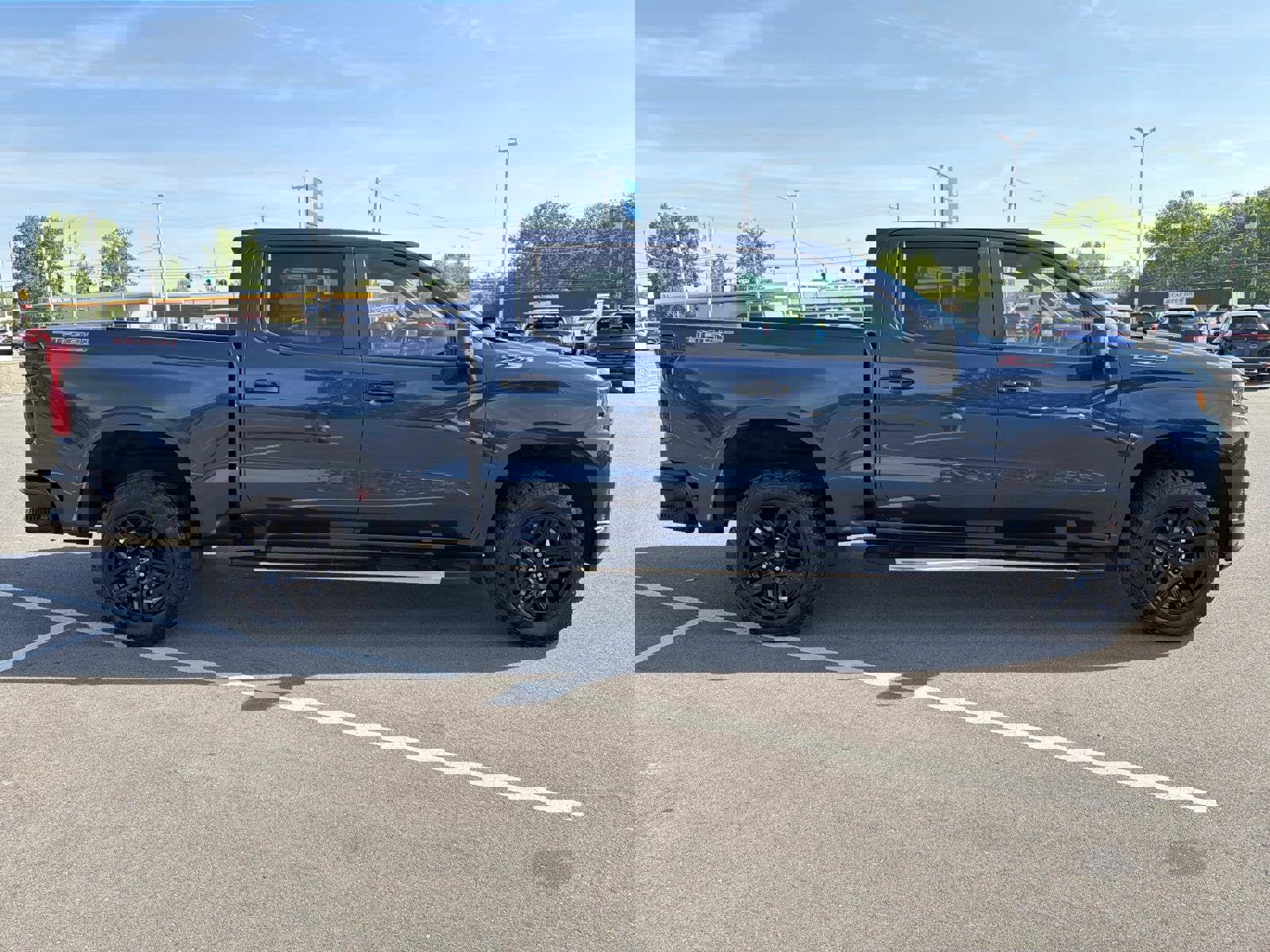 Certified 2021 Chevrolet Silverado 1500 LT Trail Boss w/ Convenience Package II AWD/4WD image 20