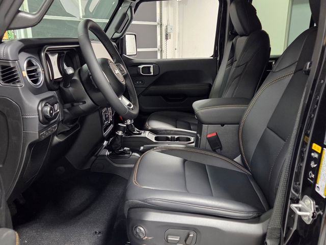 New 2026 Jeep Wrangler Sahara w/ Whitecap Package image 5