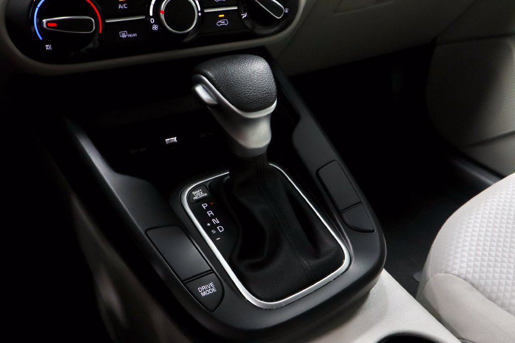Used 2023 Kia Soul LX w/ LX Technology Package FWD image 30