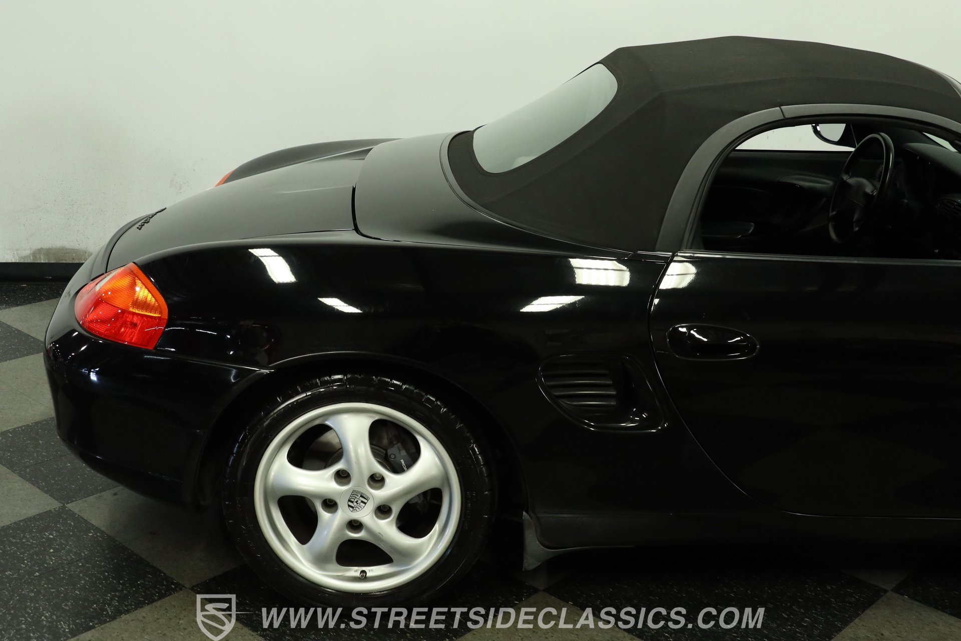 Used 1999 Porsche Boxster RWD image 28