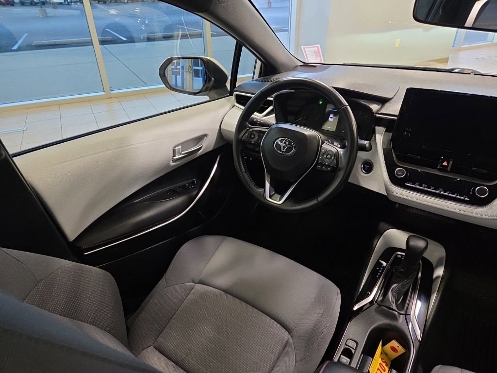 Used 2023 Toyota Corolla SE image 17
