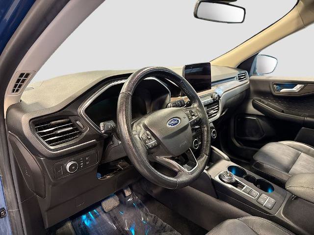 Certified 2020 Ford Escape Titanium image 9