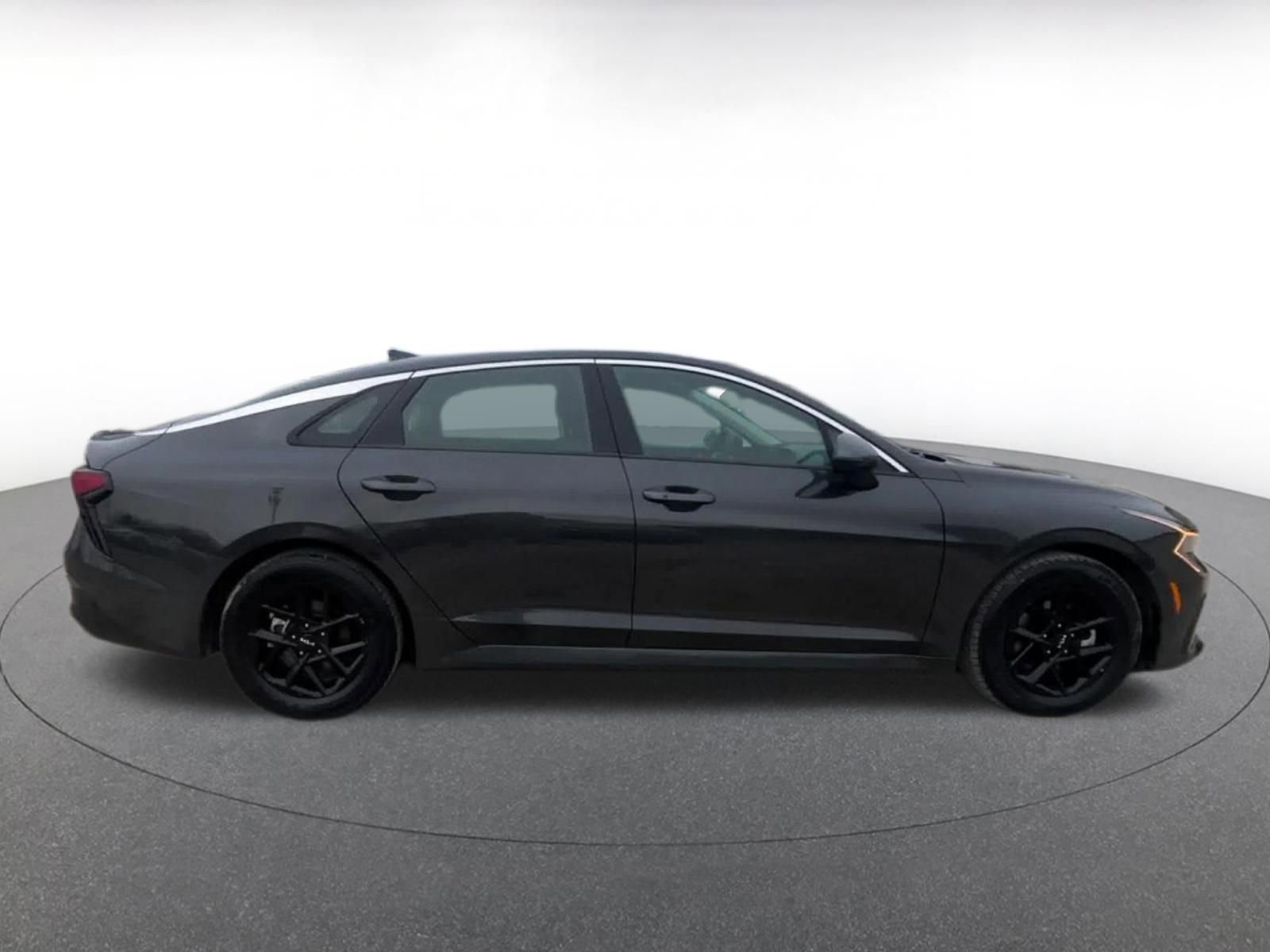 Used 2025 Kia K5 LXS image 16